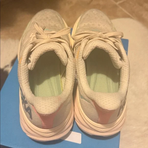 HOKA One One Clifton 9 - vanilla astral (women’s) - Picture 6 of 11